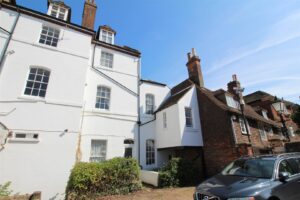 Room 4 – 73B High Street Ashford Kent