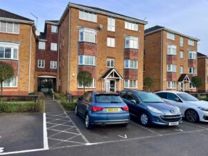 73 Peter Candler Way, Kennington, Ashford